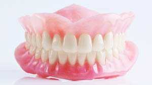 dịch vu trồng răng tháo lắp tại phòng khám nha khoa MIC Thủ Đức